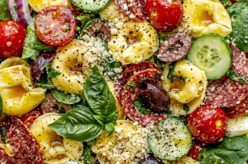 Delicious Tortellini Pasta Salad with fresh vegetables and dressing