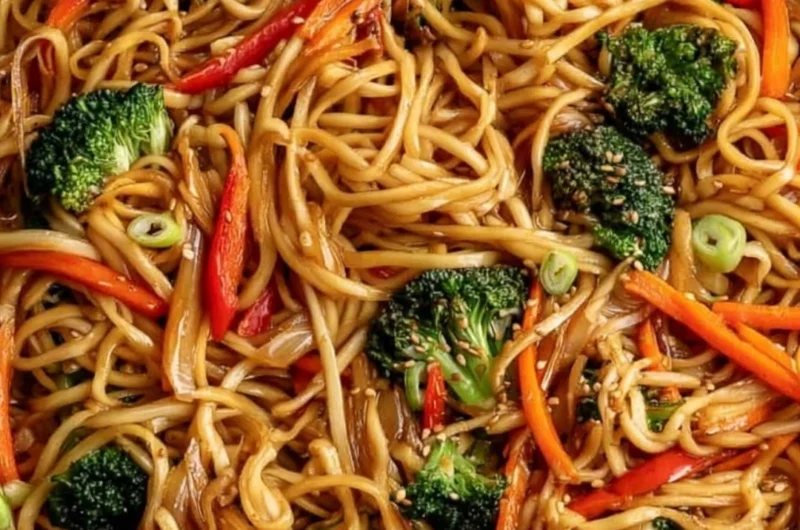 Delicious bowl of Vegetable Lo Mein with colorful vegetables and noodles